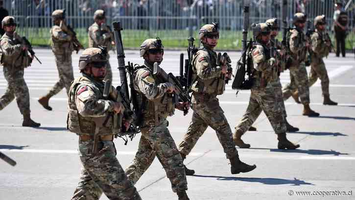 Presidente Kast encabeza la primera Parada Militar de su Gobierno