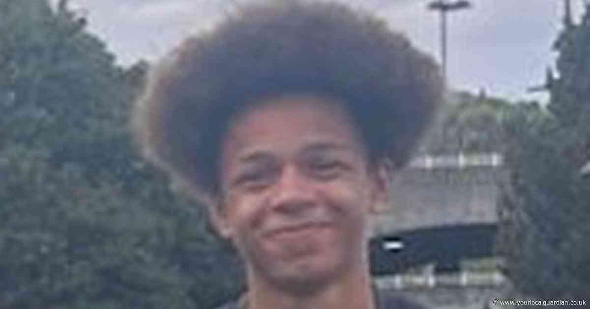 Boy, 15, with Worcester Park links still missing two weeks