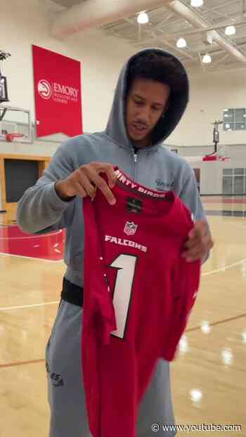 Jalen Johnson & Onyeka Okongwu check out their custom Falcons Jerseys
