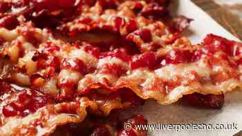 Bacon will come out crispier and less greasy if you use 1 simple ingredient before cooking