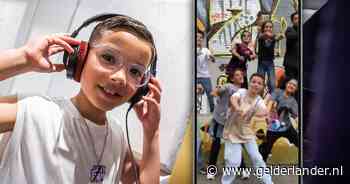 Arnhemse Jazey (10) laat zich niet kennen door online haat en komt met nieuw nummer: ‘Boeit me niet’
