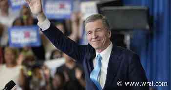 Roy Cooper campaigns in Charlotte in U.S. Senate race