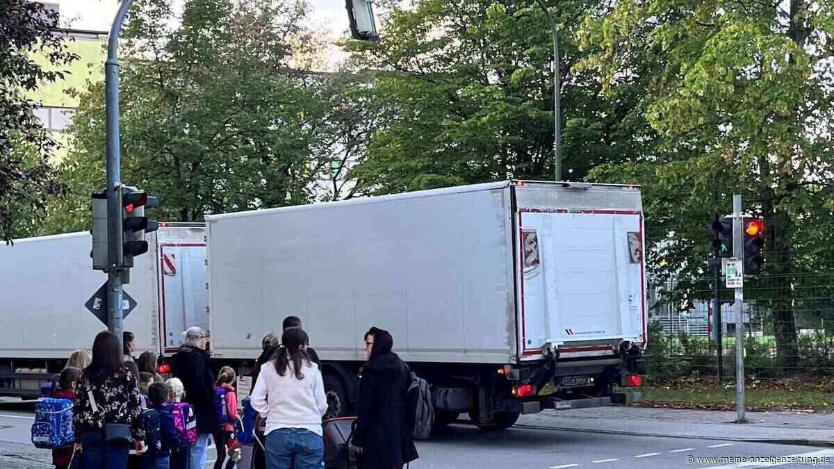 Schulweghelfer fehlten am ersten Schultag in Eching: Jetzt soll es eine Lösung geben