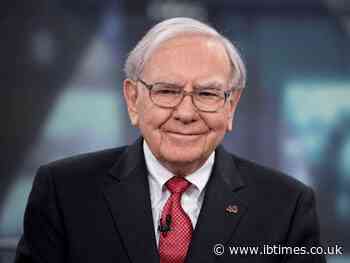 Warren Buffett Steps Down at 96 as Son Howard Takes Over Berkshire Hathaway in Historic Handover