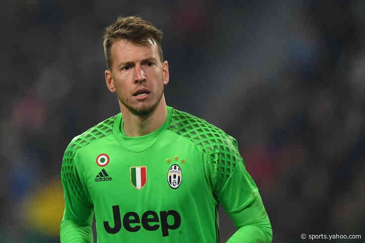 The free agent goalkeepers Juventus could sign after Grabara blow