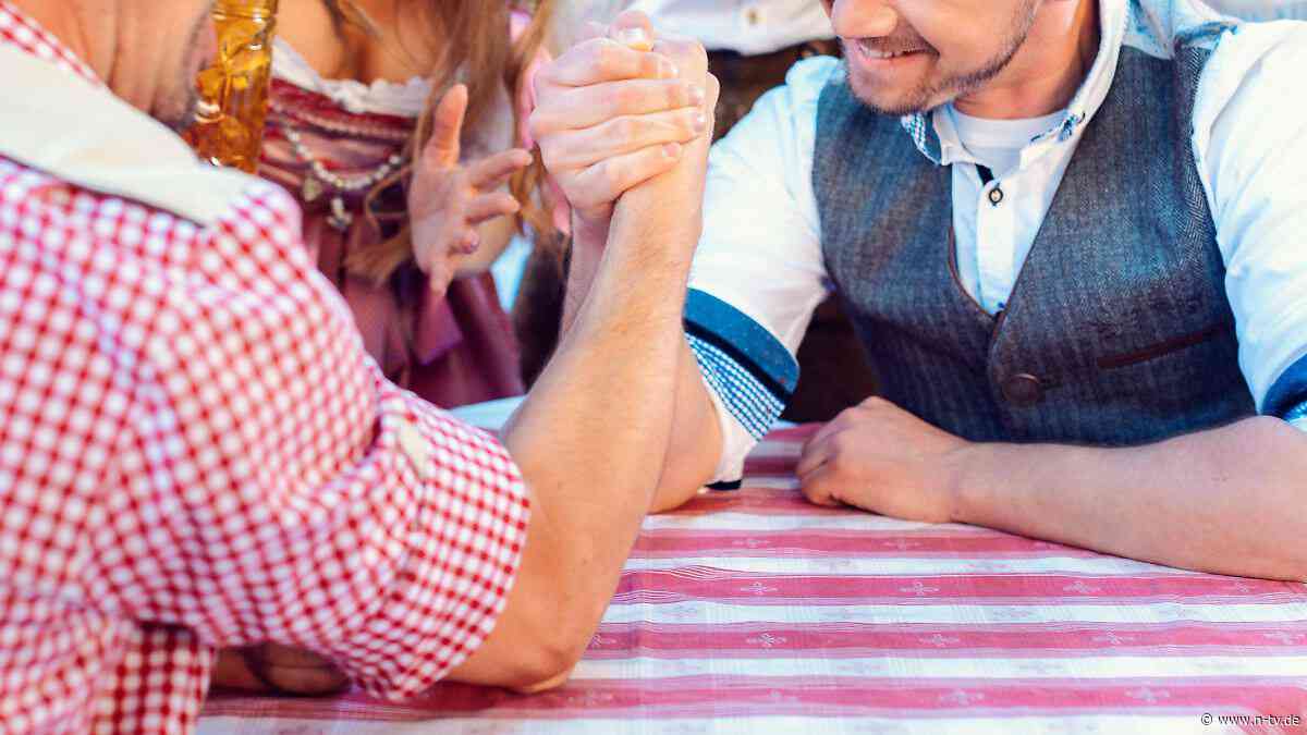 Pech beim Oktoberfest-Auftakt: Berliner bricht sich auf der Wiesn beim Armdrücken den Arm