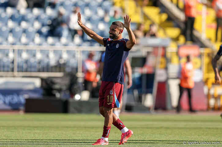 Salah hat-trick spearheads Trabzonspor to 4-0 win over Galatasaray