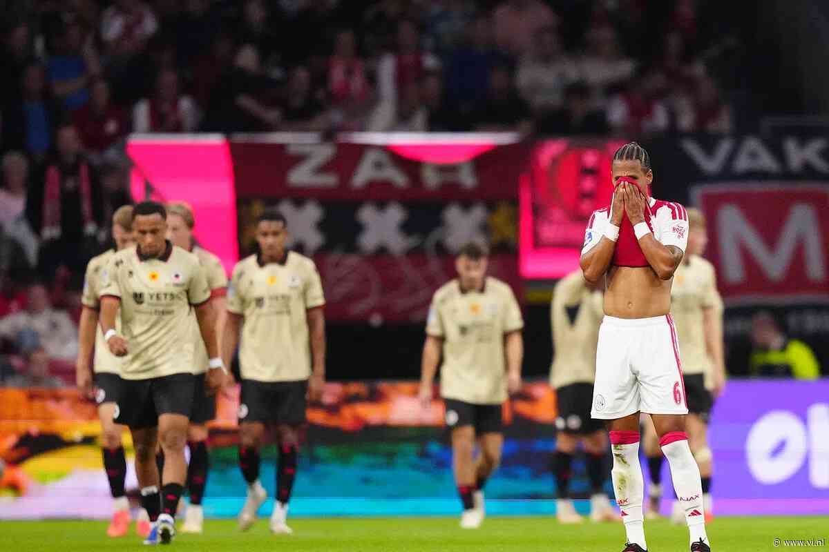 Kansen missend Ajax verslikt zich vlak voor interlands in onverzettelijk Excelsior