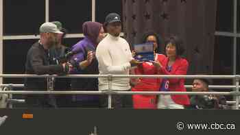 Former Toronto Raptor Kyle Lowry awarded key to city, statue at Jurassic Park