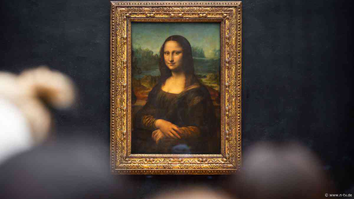 Festnahme im Louvre: Zwei Deutsche hängen eigene Kunst neben Mona Lisa auf
