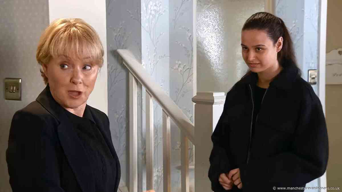 Coronation Street star confirms dark Lucy Parkinson abuse twist and Sally Metcalfe 'can't cope'