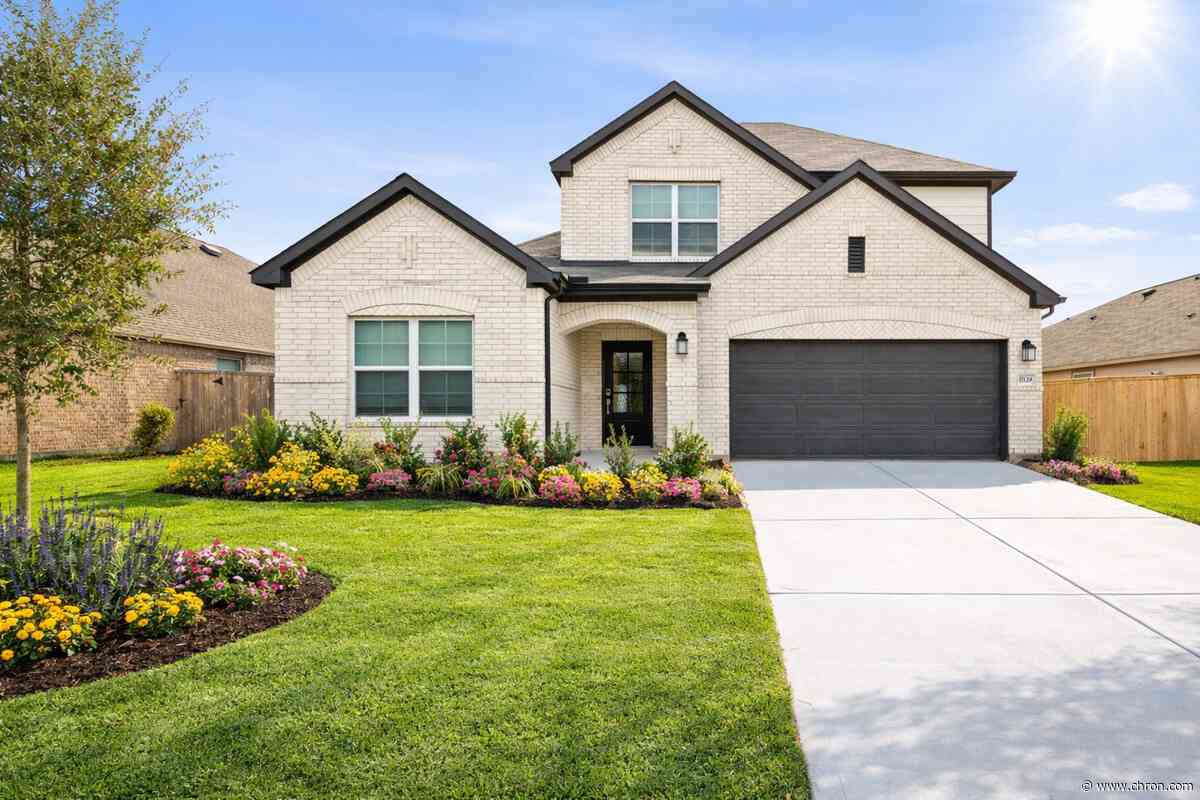 A 1,130-home community is headed to a booming suburb near Houston