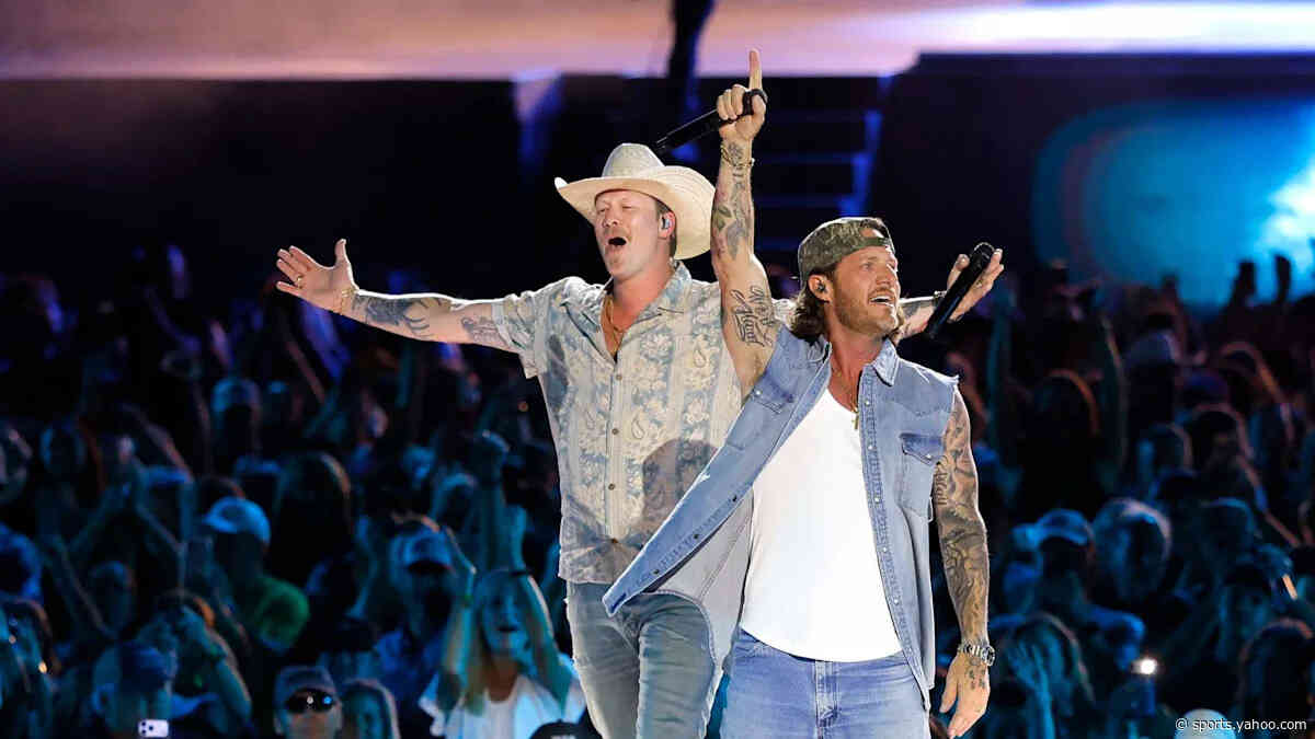 NASCAR: Country Music Star Reflects on Daytona 500 Experience