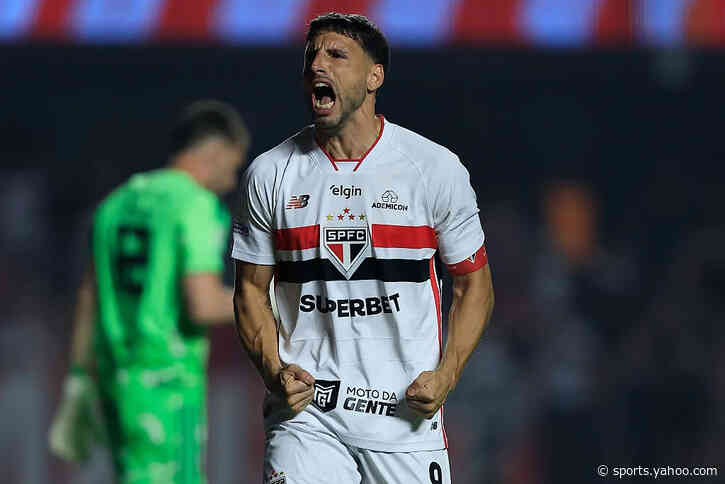 Calleri scores, São Paulo sink Inter into bottom four and answer fans