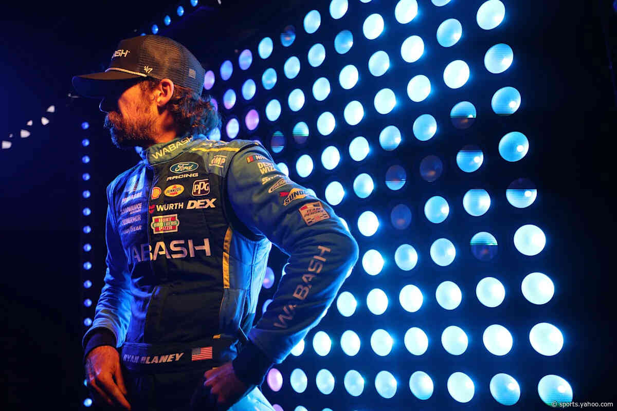 Ryan Blaney crashes after Carson Hocevar contact late in NASCAR Bristol night race