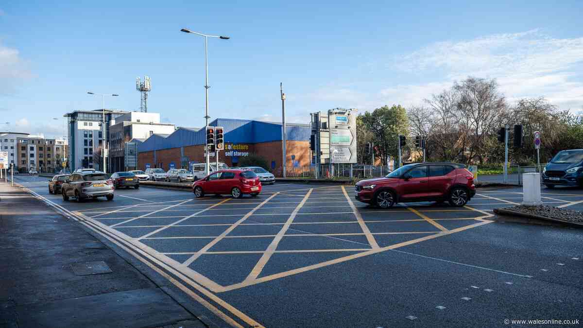 Your legal rights to stop car in yellow box junction — and when to appeal fine