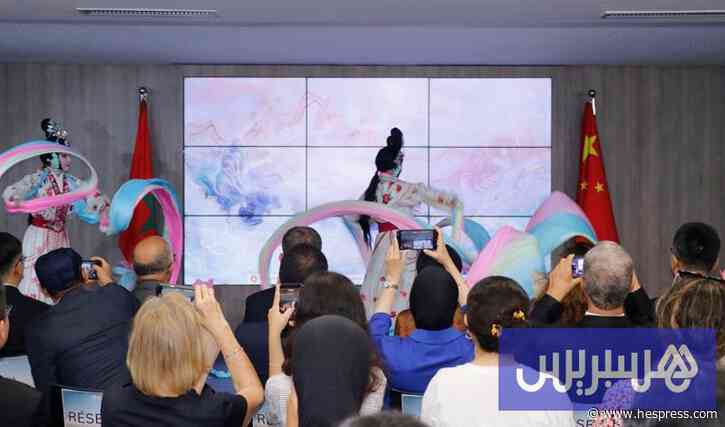 الصين تحتفل بمنتصف الخريف بالرباط