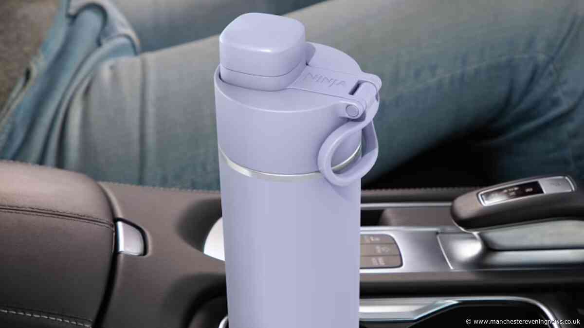 Ninja gadget that keeps tea and coffee 'hot for 12 hours' plummets to £8 from £33 in clever deal stack