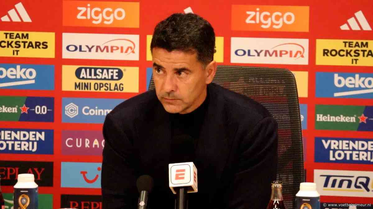 Ajax-trainer Míchel trekt duidelijke conclusie: 'Daardoor verliezen we punten'