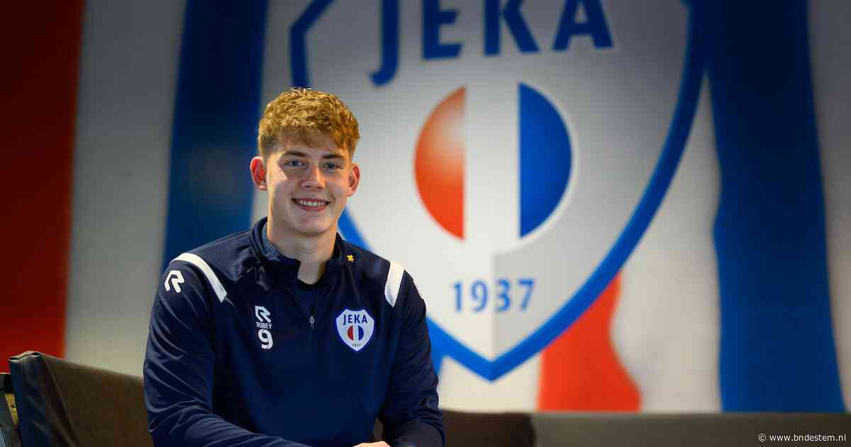 De droom van JEKA-spits Bram (19) leek voorbij na een knak in zijn knie: ‘De mentale klap kwam later’