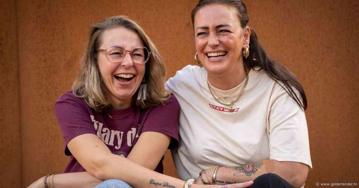Hun ziekte bracht Sharon (37) en Melissa (40) samen: ‘Voor de buitenwereld is dit lastig te begrijpen’