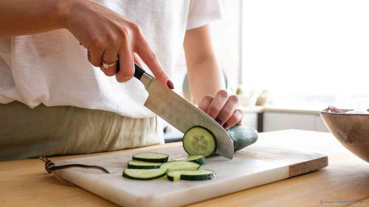 Cucumbers will stay fresh for 10 days if stored in 'proper' way