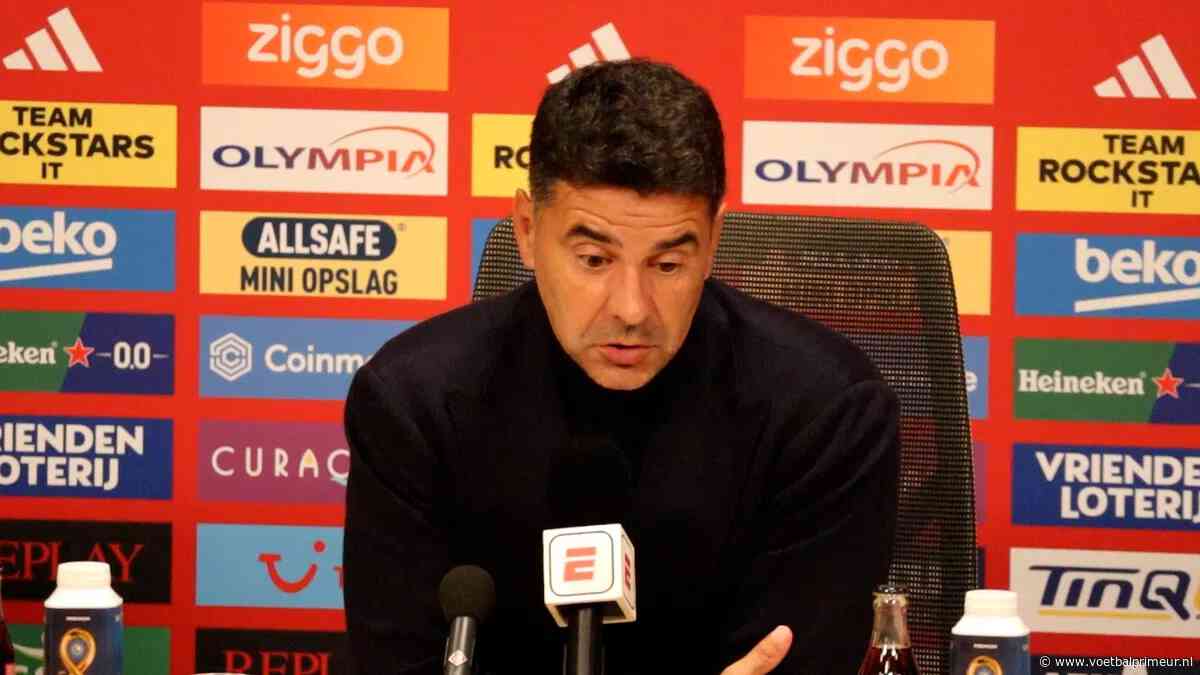 Ajax-trainer Míchel kijkt uit naar interlandperiode: 'Ik hoop hen fit te krijgen'