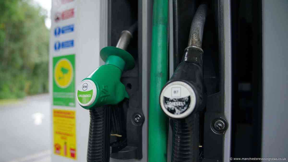 UK petrol and diesel drivers urged to fill up before 10am on Friday