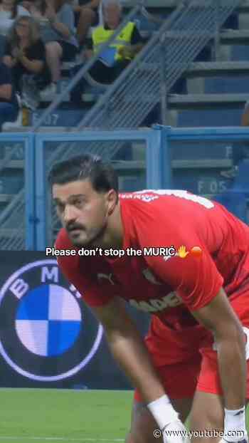 Please don’t stop the #Murić ✋🛑 #ForzaSasol 🖤💚 #SerieA #goalkeeper #skills