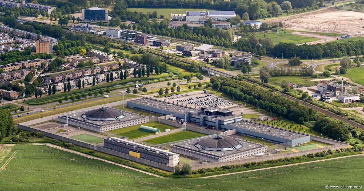 Meer vertraging voor komst zwaarbeveiligde rechtbank in Lelystad