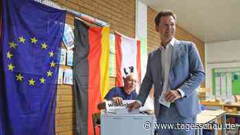 ++ Liveticker zur Berlin-Wahl: Auch SPD-Spitzenkandidat Krach an der Urne ++