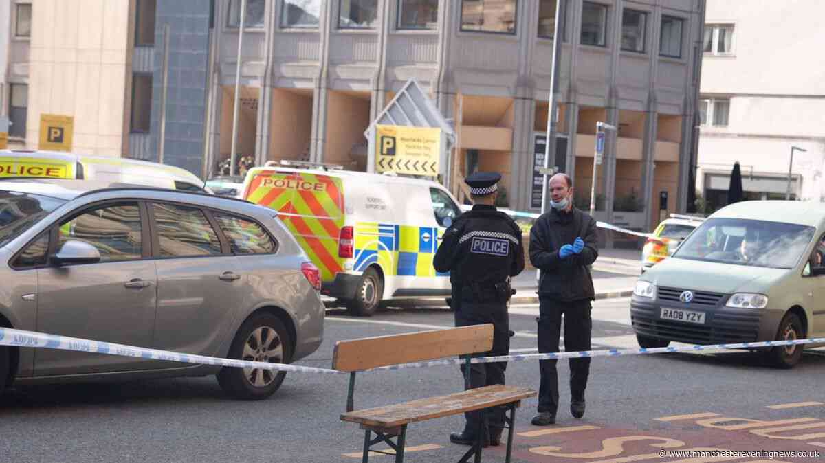 Triple stabbing in Liverpool city centre as police descend on street