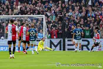 Duidelijk signaal van Utrecht-fans in De Kuip: 'Schaam je kapot'