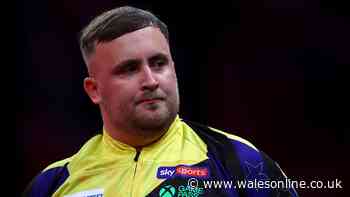 Luke Littler issues threat as darts referee forced to step in after crowd incident