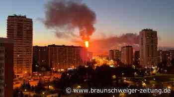 Ukraine „trifft Aggressor“: Raffinerie brennt – Rauch verdunkelt Himmel über Moskau