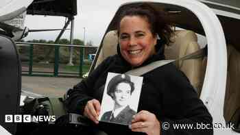 First female jet pilot opens new aviation school