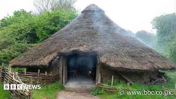 Plans to replace 'Horrible Histories' roundhouse