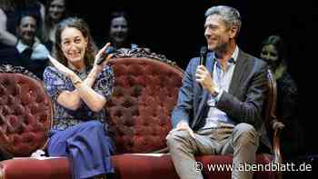 Politik mit Ingo Zamperoni im Thalia Theater: „Ich sag‘ einfach nix mehr“