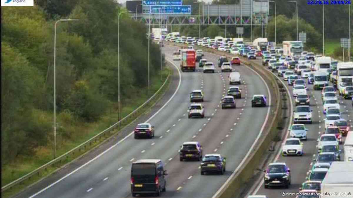 M62 traffic RECAP as queues build with lanes shut on motorway amid crash