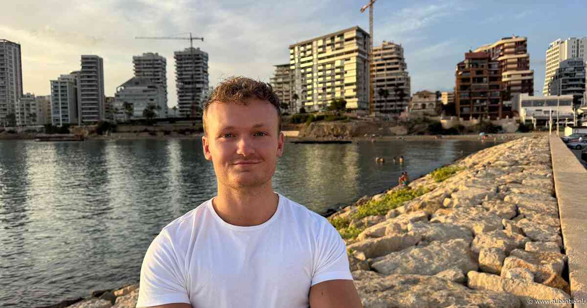 Tom (27) woont in Spanje, maar blijft een Tukker: ‘Aan die laksigheid met tijd kan ik niet wennen’
