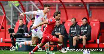 LIVE eredivisie | FC Twente slaat snel toe in topper tegen PSV: Taha zorgt voor voorsprong
