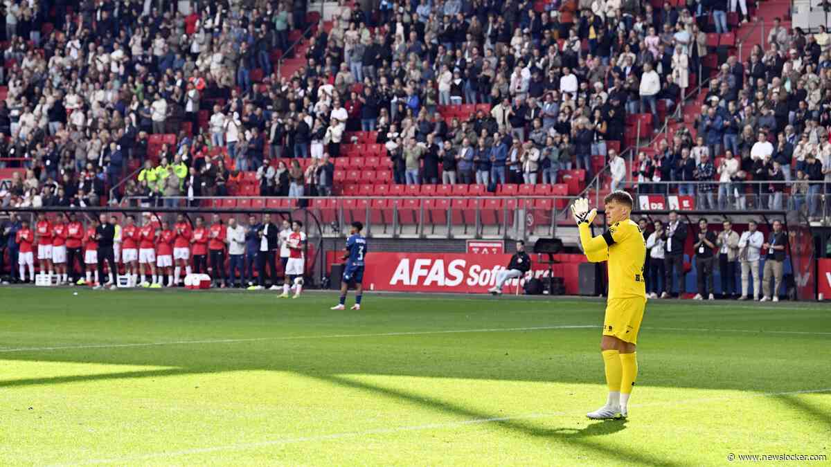 Ronald Koeman junior in tranen na prachtig eerbetoon aan overleden Bartina tijdens AZ-Telstar