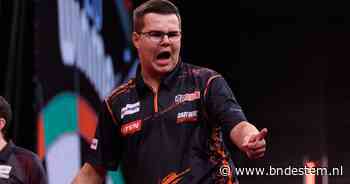 Live World Series of Darts Finals | Gian van Veen is halve finalist na zege op Van Duijvenbode, zo ook nog Luke Littler en Gerwyn Price