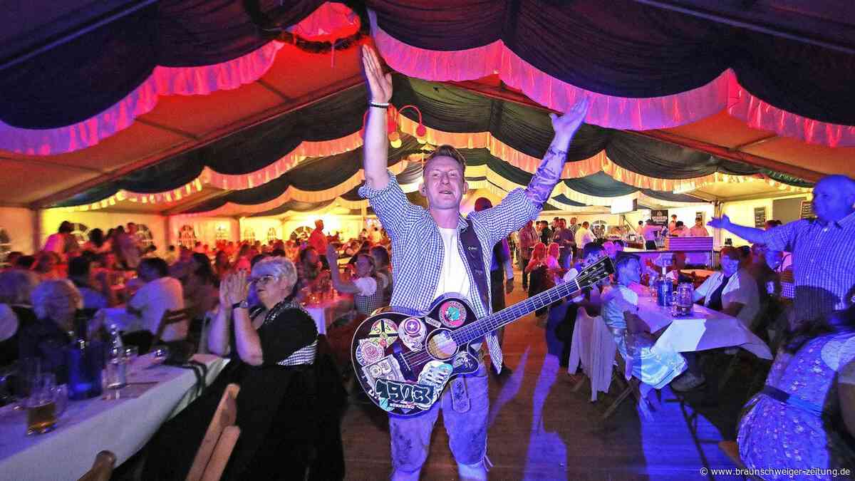 Auch in Helmstedt wird ozapft! Die schönsten Bilder vom Oktoberfest