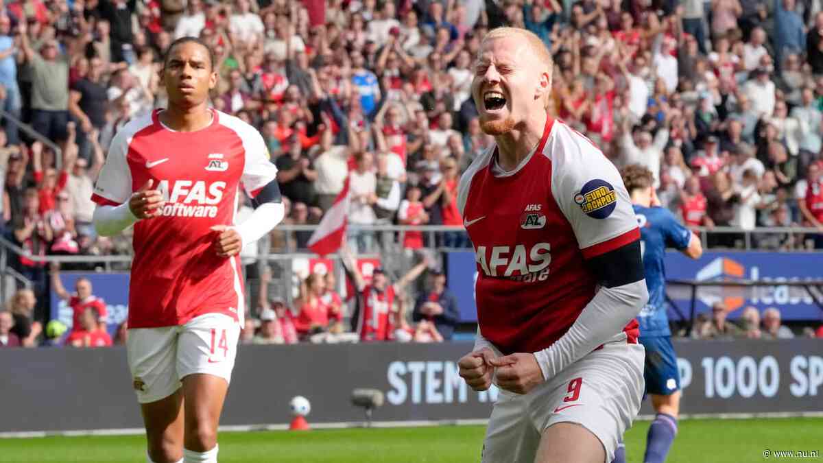 AZ wint nipt van Telstar in emotioneel duel door steunbetuiging aan Koeman jr.