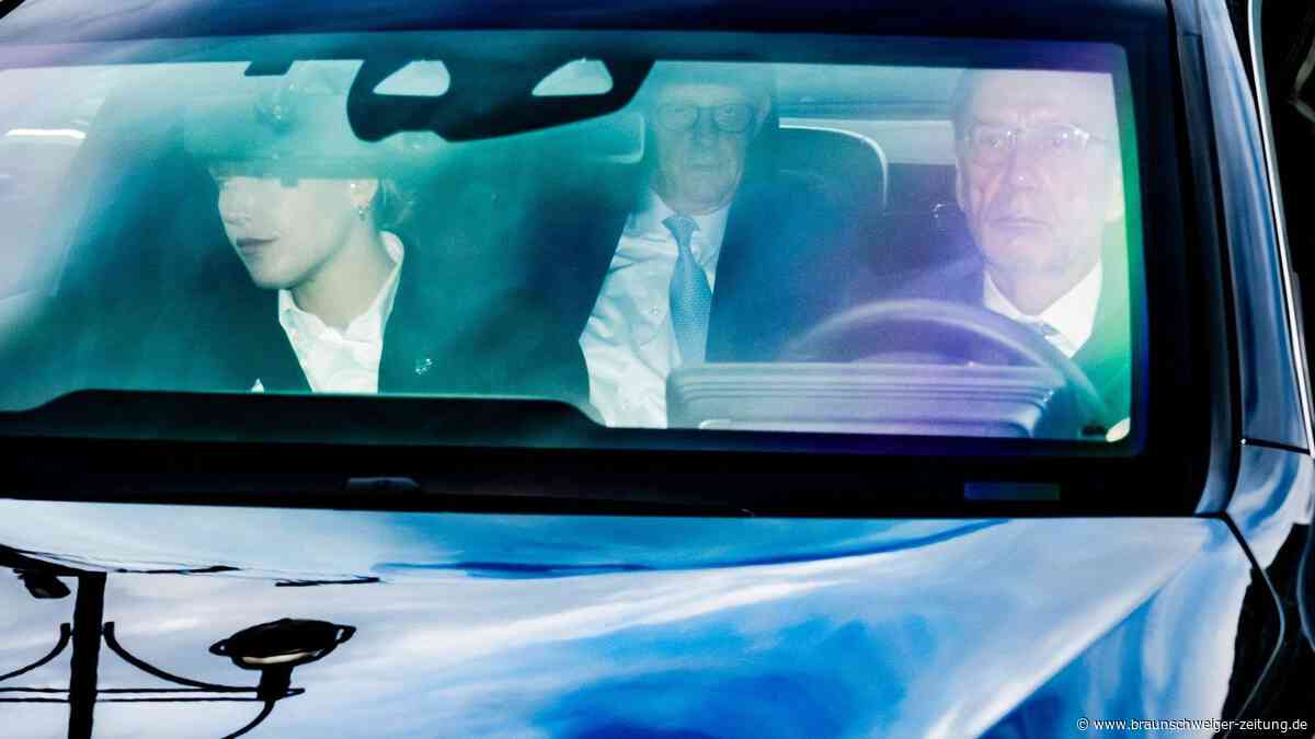 Kurz vor Wahl in Mecklenburg-Vorpommern: Merz kommt in Parteizentrale an