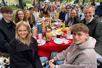 800 lächelnde Gesichter und eine Überraschung