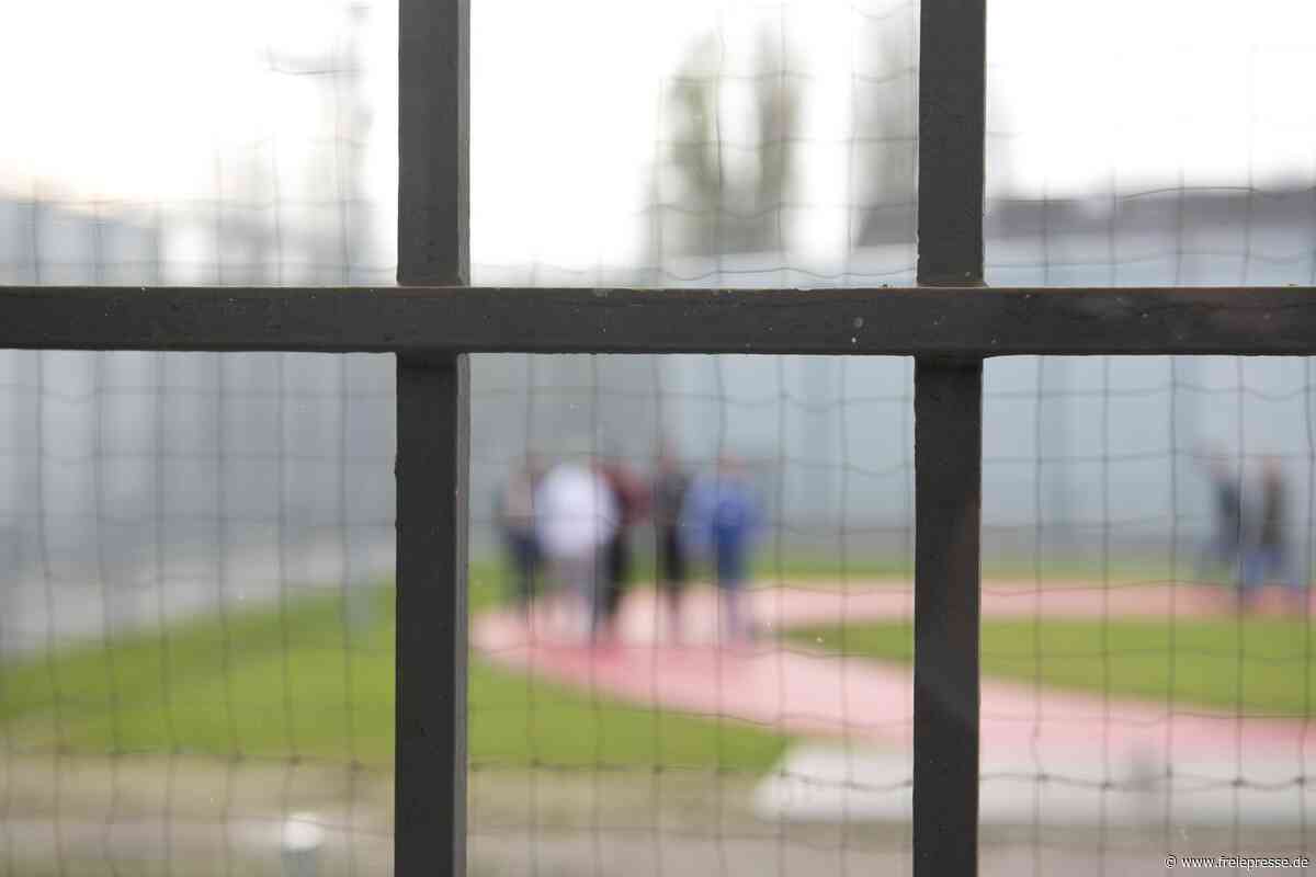 Zwickauer Gericht schickt Stalker für zwei Jahre ins Gefängnis