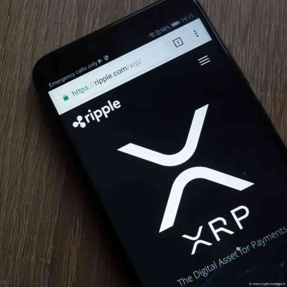XRP koerst af op ‘golden cross’ terwijl whales miljarden bijkopen