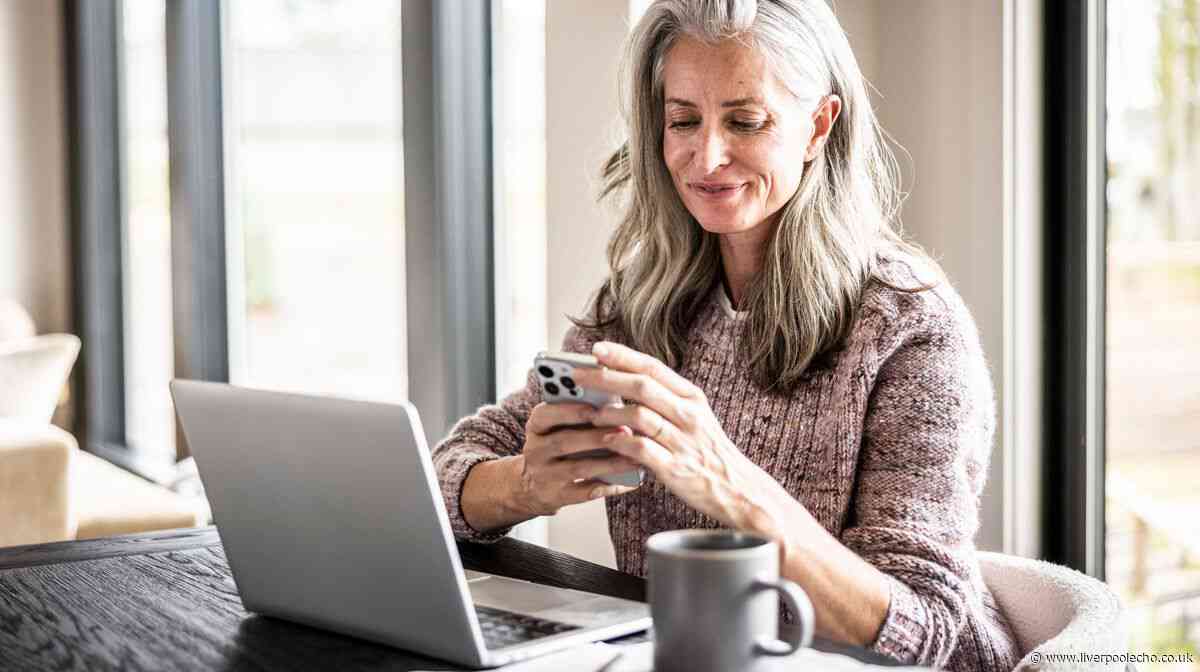 Avoid mid-contract mobile hikes with £7.90 SIM Sky, O2, Three don't offer